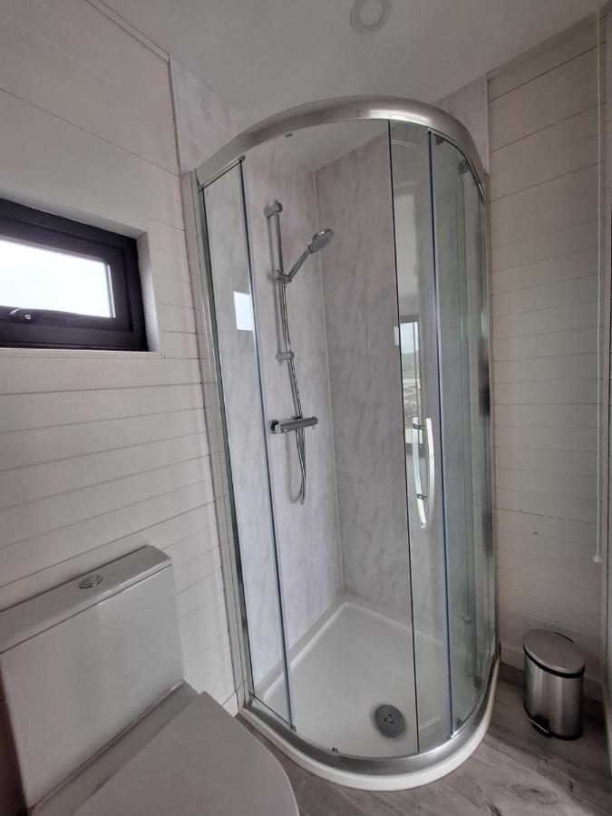 Donegal Luxury Pods Apartment กวีดอร์ ภายนอก รูปภาพ